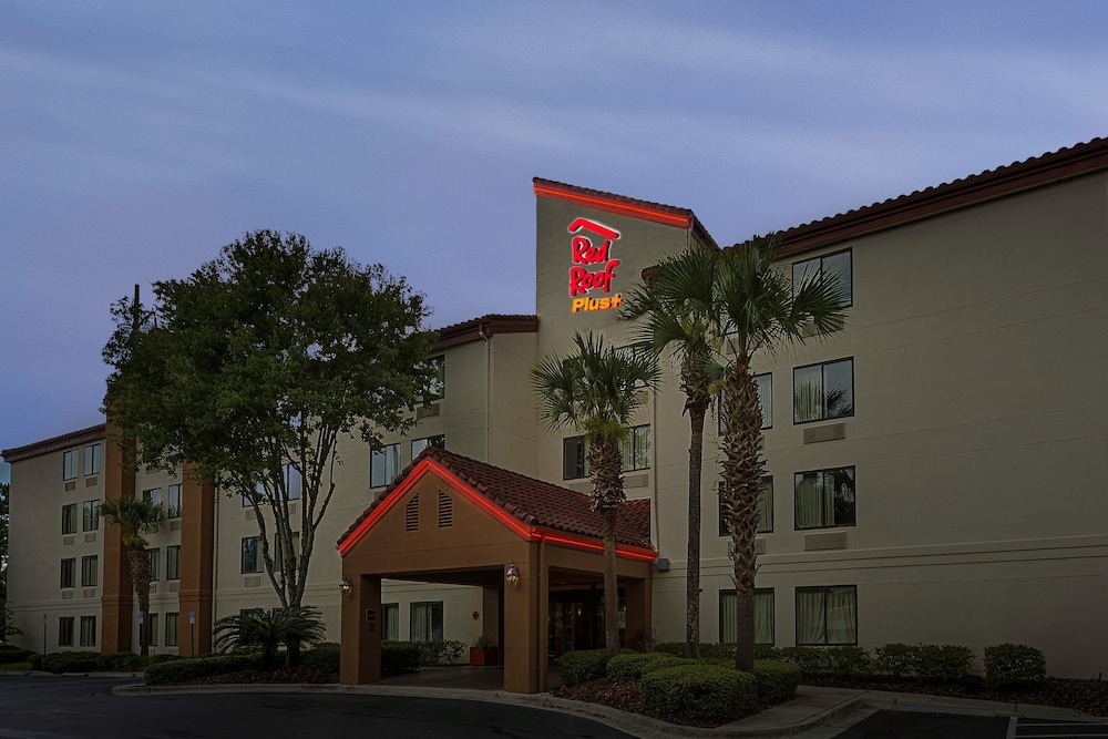 Red Roof Inn PLUS Gainesville - photo 47