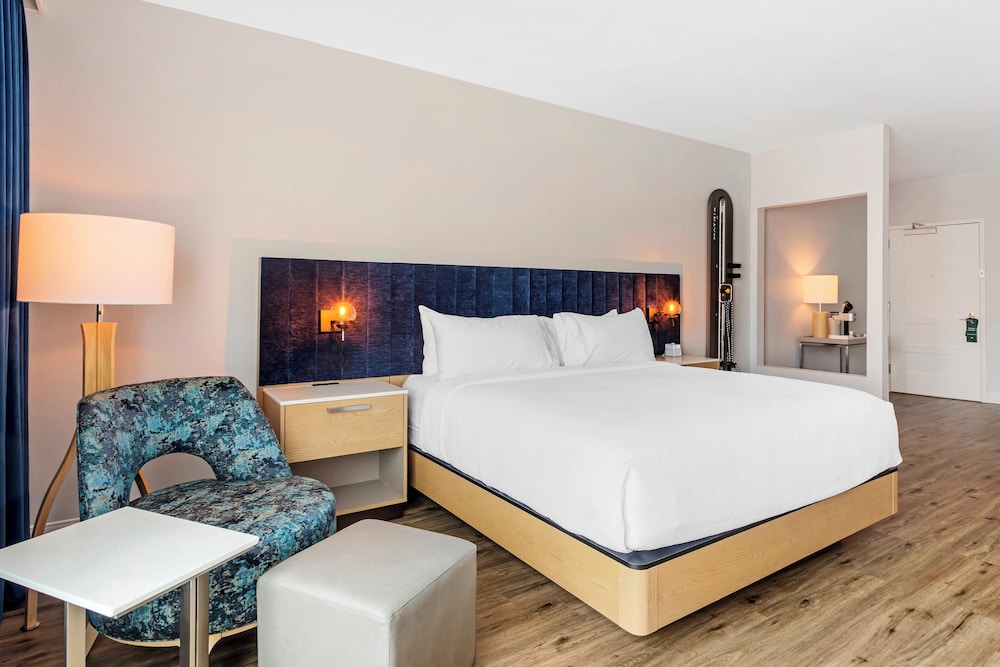 EVEN Hotel Waco University Area by IHG - photo 13