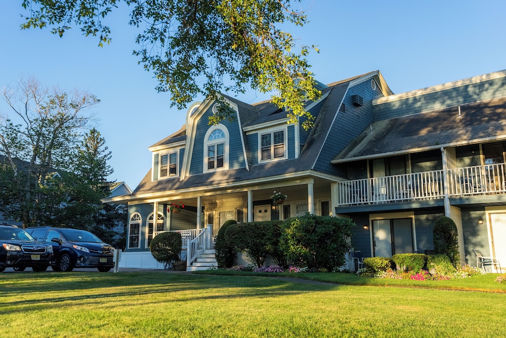 Seacastles Resort — Ogunquit