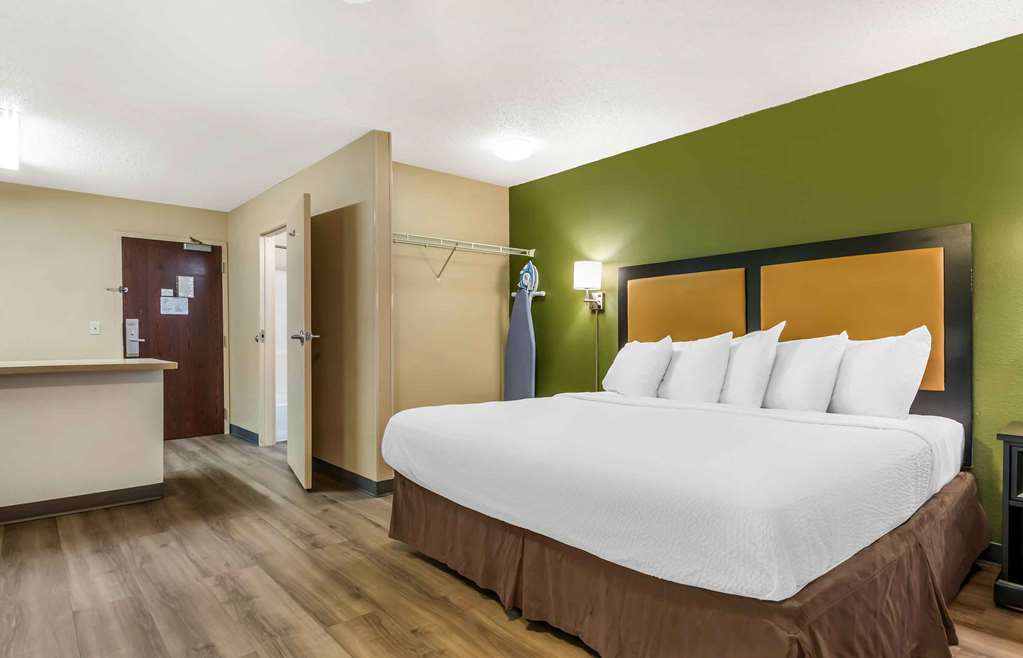 Extended Stay America Suites Minneapolis Woodbury - photo 23