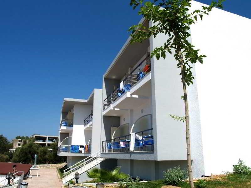Royal Blue Hotel in Himare, Albania