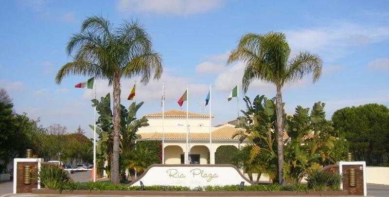 Ria Plaza Resort — hotel in Almancil