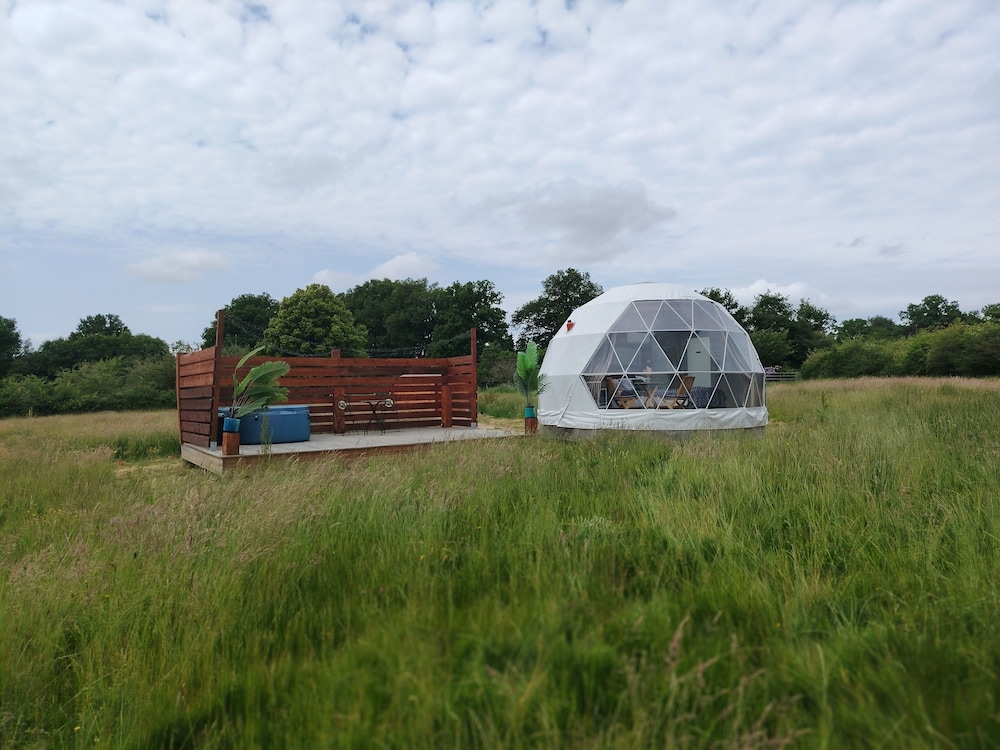 Berry Dome - last minute hotel in Unknown City
