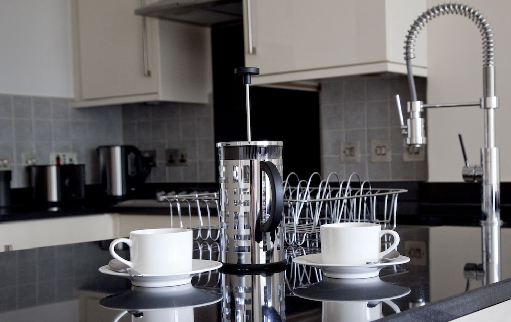 Valley Park Studios — 4-Star Luxury Hotel in Harrogate, United Kingdom