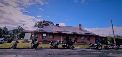 Lockhart Railway Hotel — hotel in Lockhart