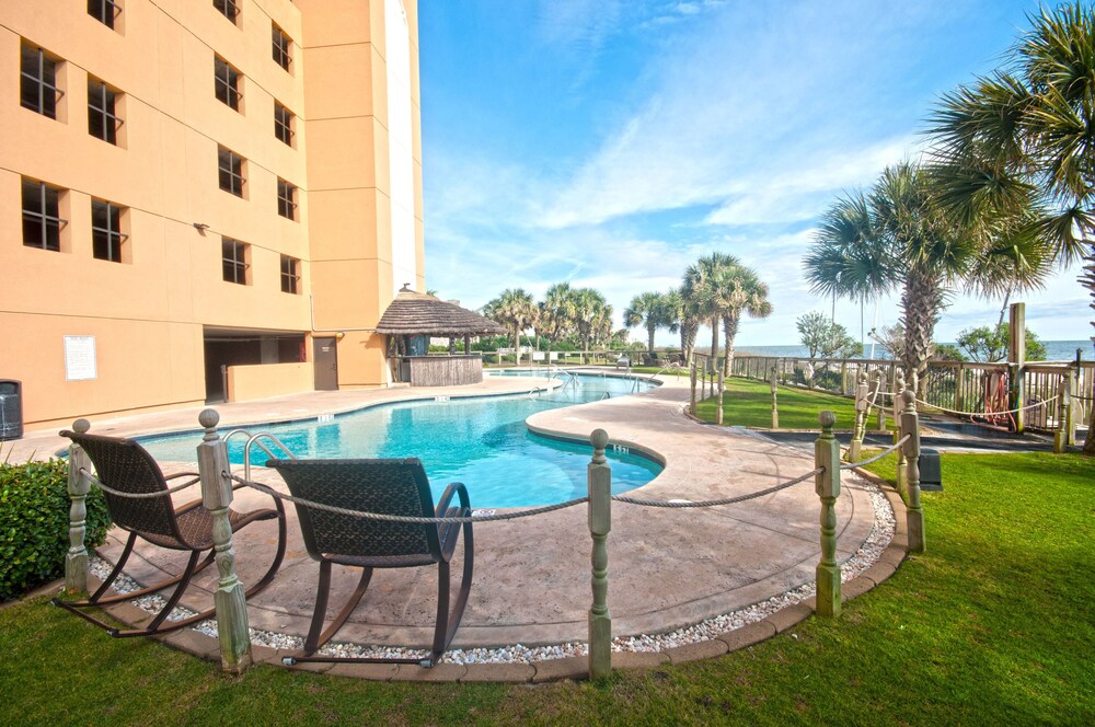 The Island 914 by RedAwning - photo 37