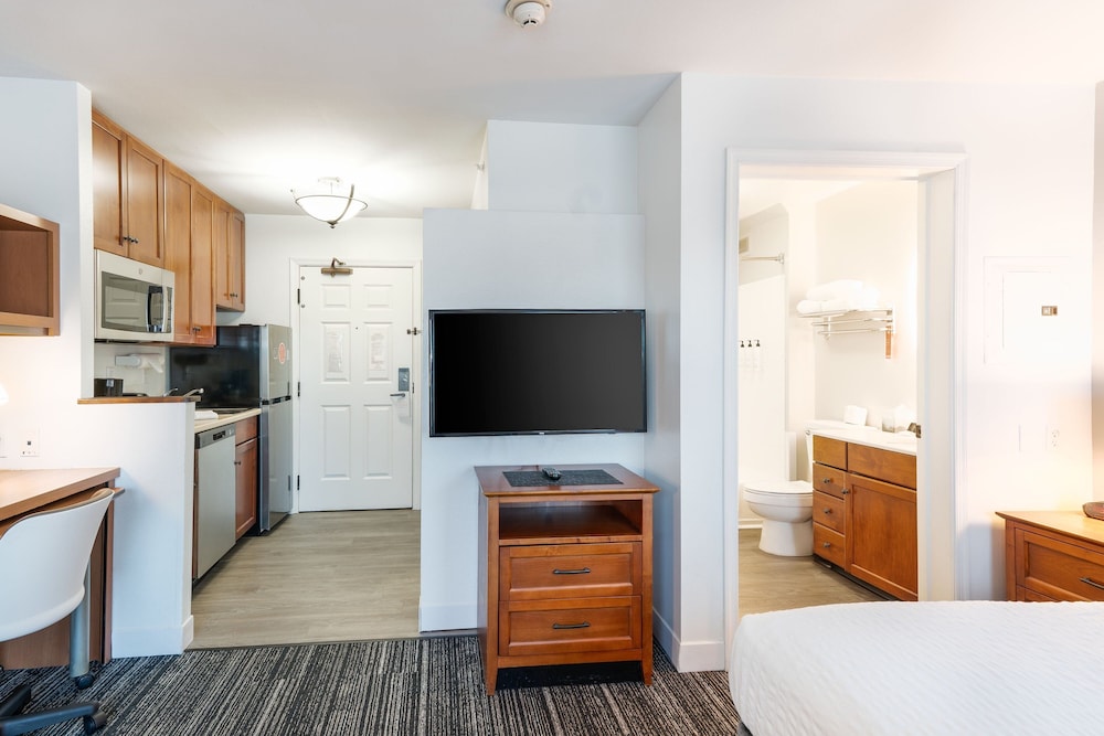 Towneplace Suites Fredericksburg - photo 17