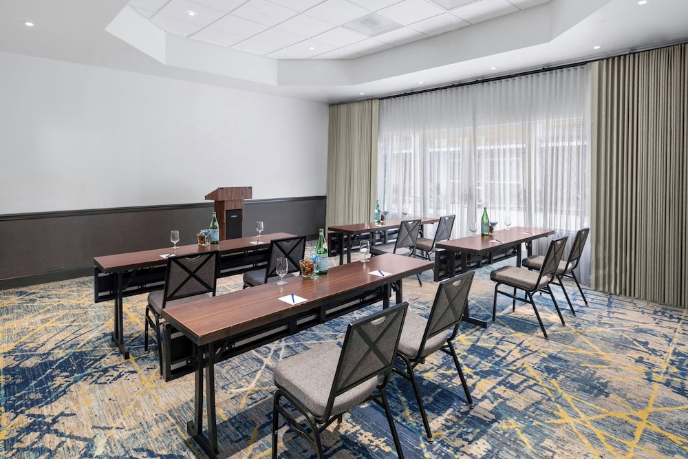 Delta Hotels by Marriott Santa Clara - photo 46