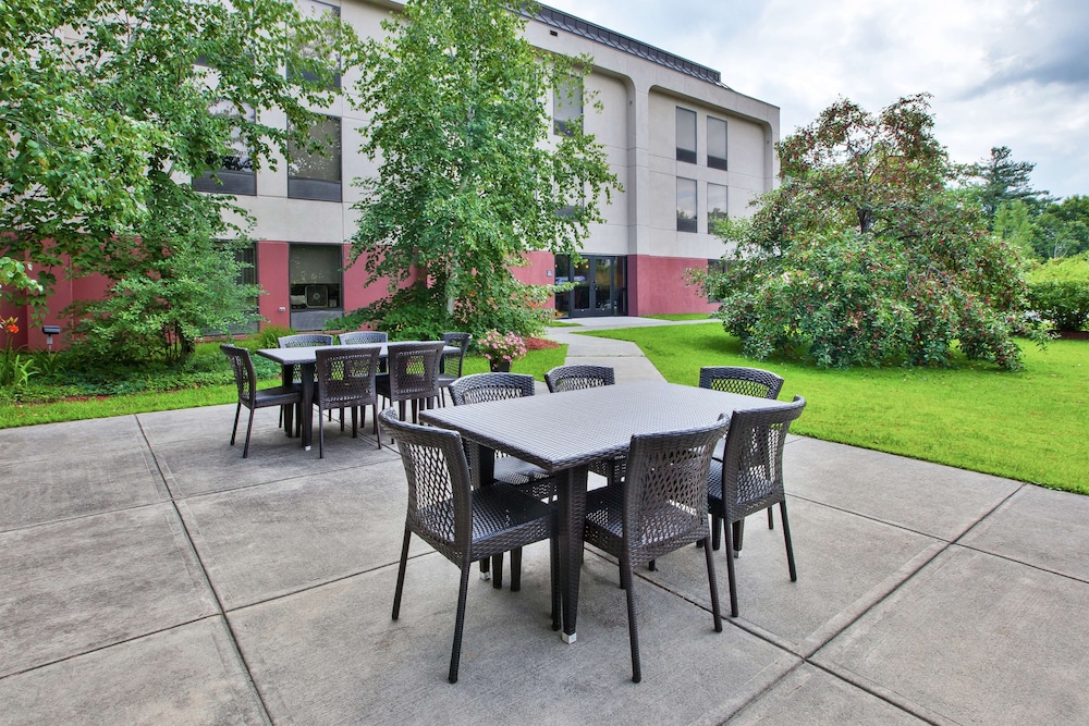Hampton Inn White River Junction - photo 28