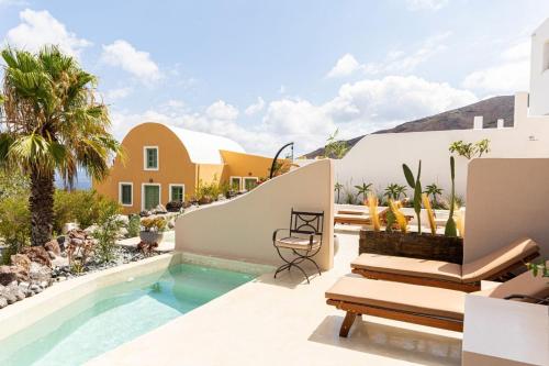 Exclusive Santorini Villa 3 Bedroom Villa Private Jetted Pool Sea View — 4-Star Luxury Hotel in Oia, Greece