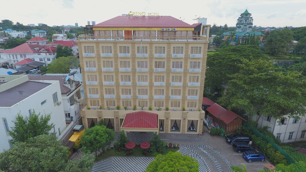 Reno Hotel - carbon neutral hotel in Yangon