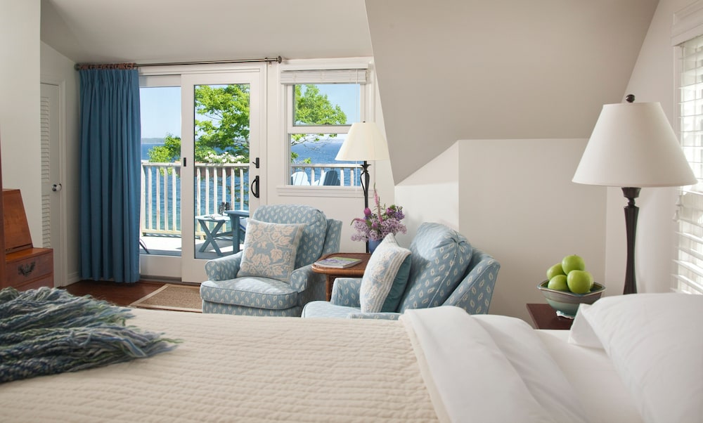 Inn at Sunrise Point - photo 22