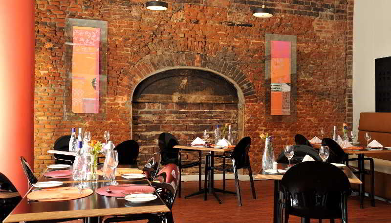 The Bijoux Aparthotel