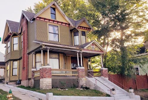The Eleanor Davis House — 4-Star Luxury Hotel in Hannibal, United States