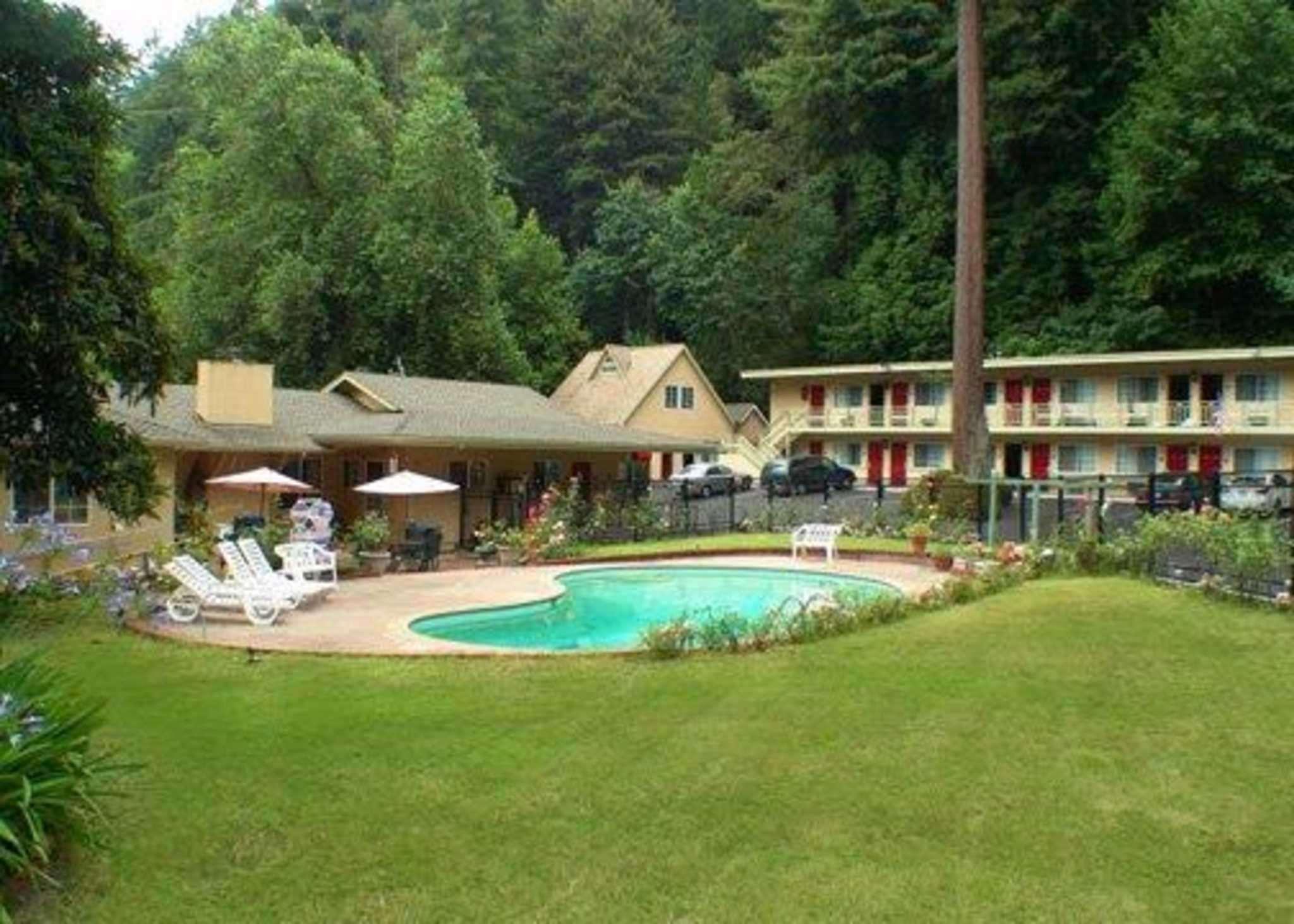 Quality Inn & Suites Santa Cruz Mountains - photo 32