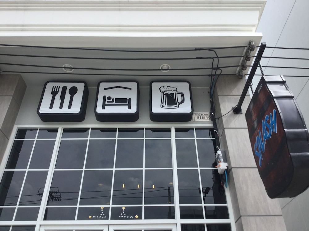 Splash - carbon neutral hotel in Bangkok