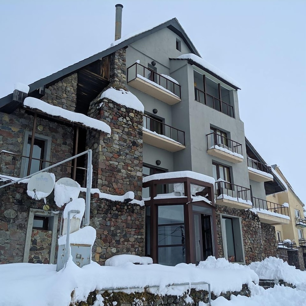 Shino Hotel - last minute hotel in Step'antsminda