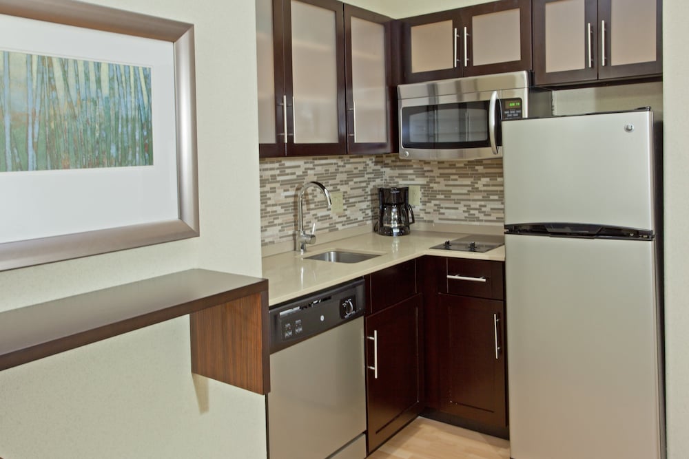 Staybridge Suites Houston Stafford Sugar Land by IHG - photo 9