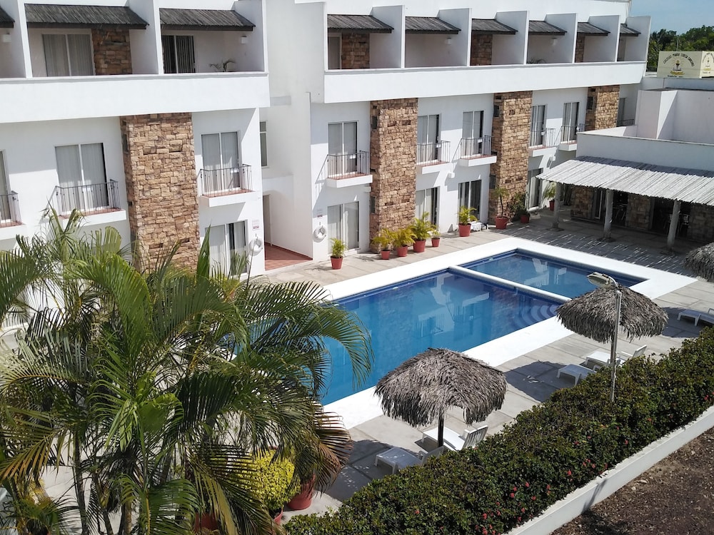 La Mansión del Faro — 4-Star Luxury Hotel in Tecolutla, Mexico