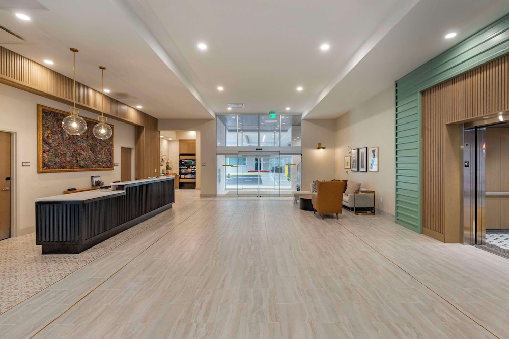 Cambria Hotel Columbia Downtown The Vista - photo 5