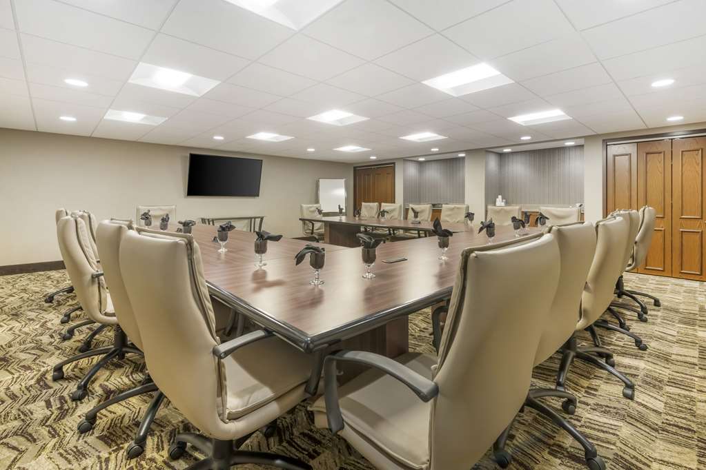 Best Western Plus New Ulm - photo 7