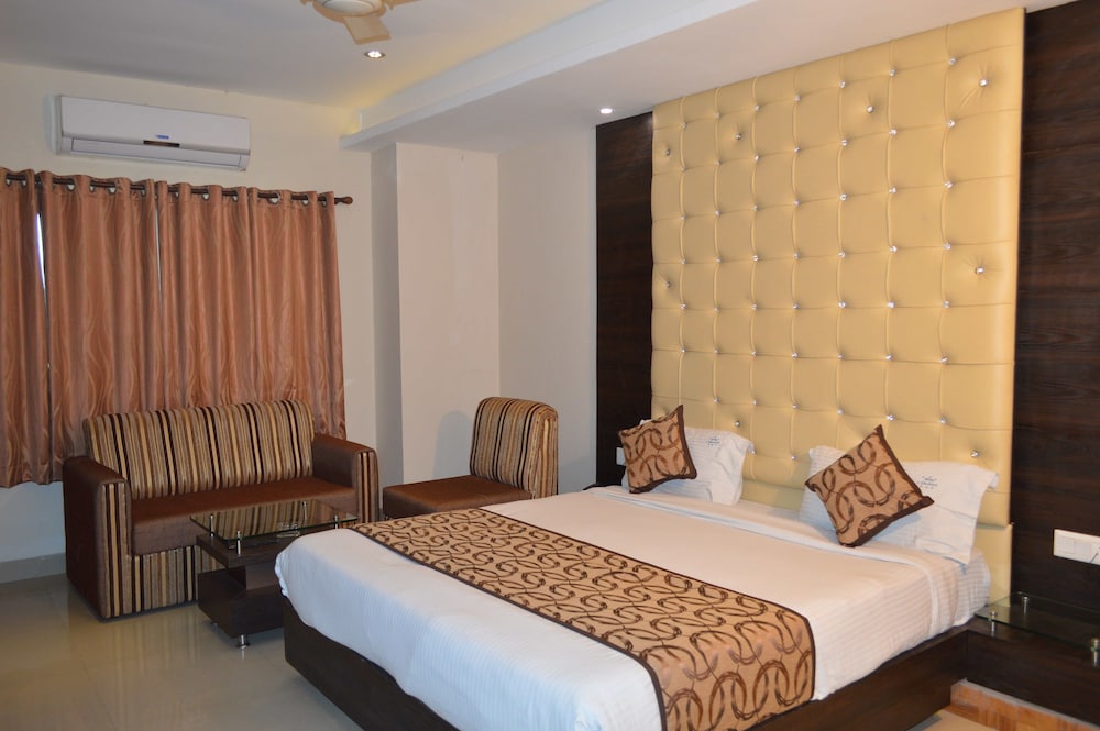 Hotel Galaxy — Allahabad — photo 2