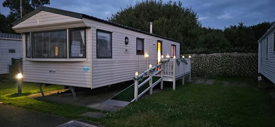 Th Holidays - last minute hotel in Rhyl