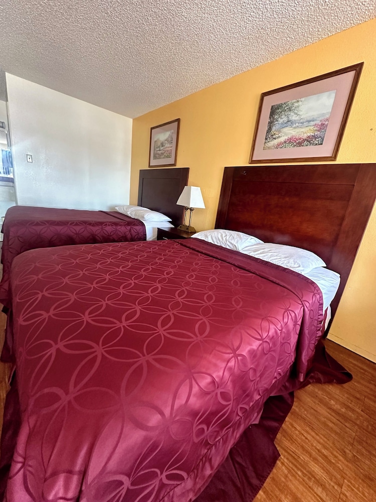 Weatherford Heritage Inn - photo 10