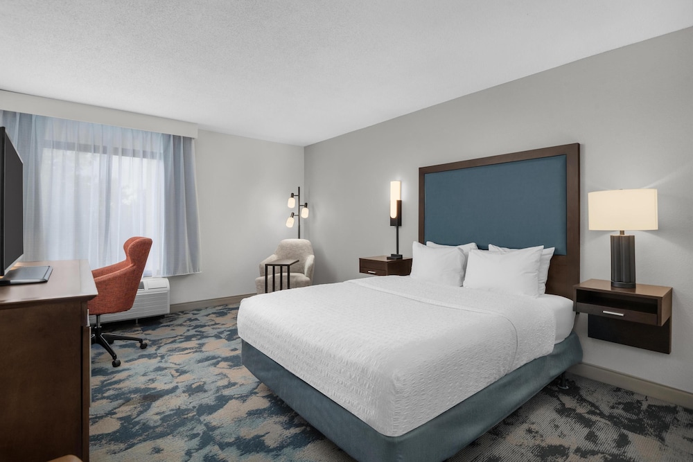 Hampton Inn Memphis Southaven - photo 8