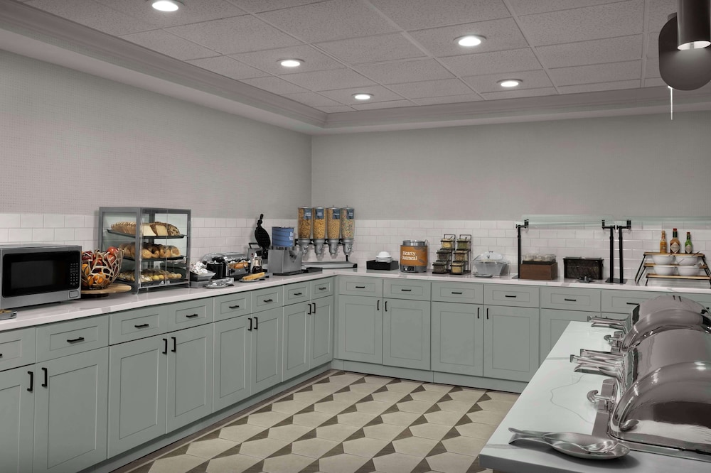 Homewood Suites by Hilton Nashville Airport - photo 27