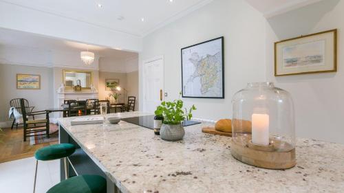 Gwynle - last minute hotel in Criccieth
