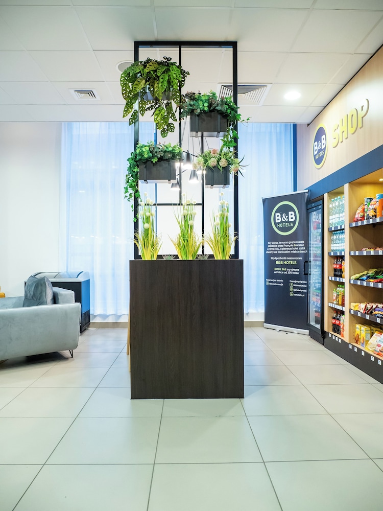 Hotel B&B Wrocław Centrum — Wroclaw — photo 4