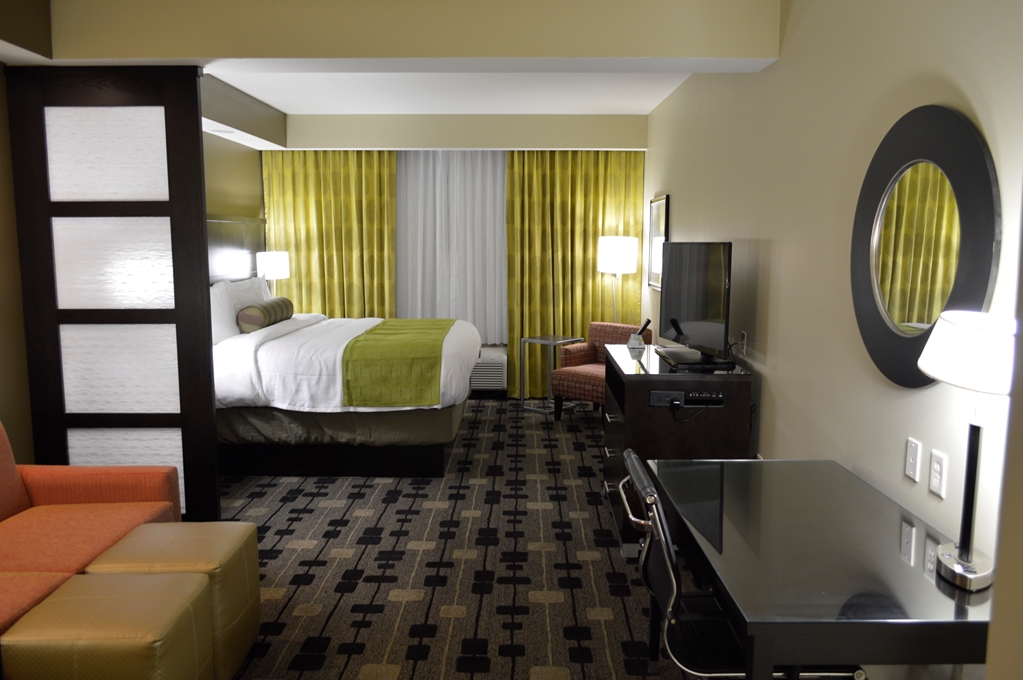 Best Western Premier University Inn - photo 12