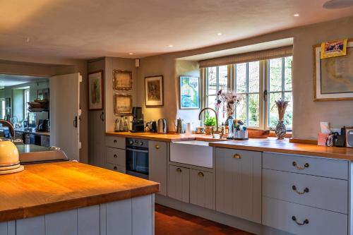 Finest Retreats New Park Farm — Yeovil — photo 5