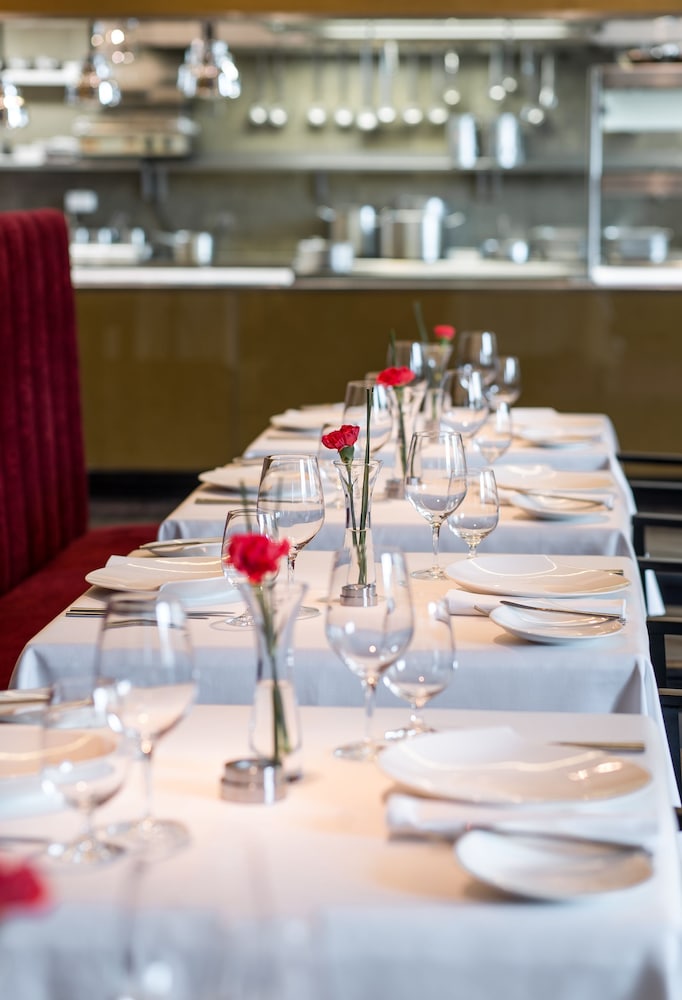 מזון ומשקאות