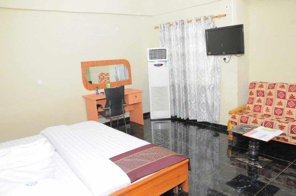 Glamossay Hotel — Sunyani — photo 3