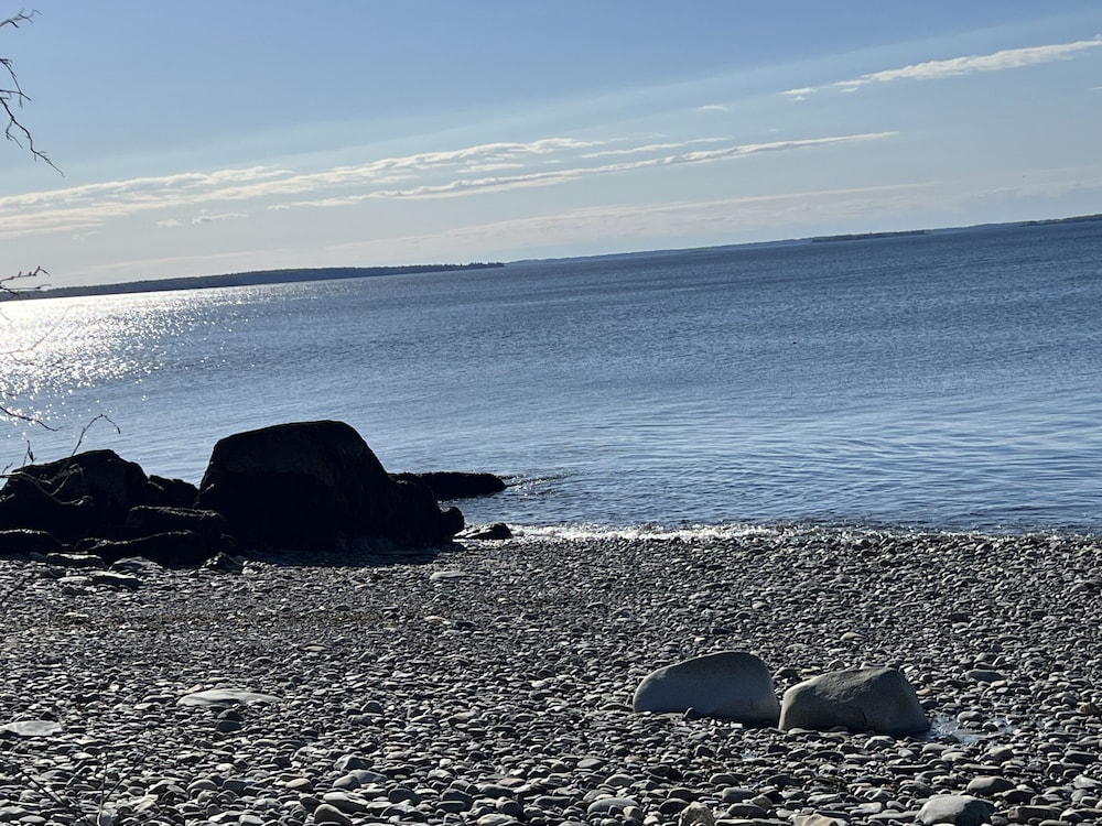 The High Tide Inn - photo 153