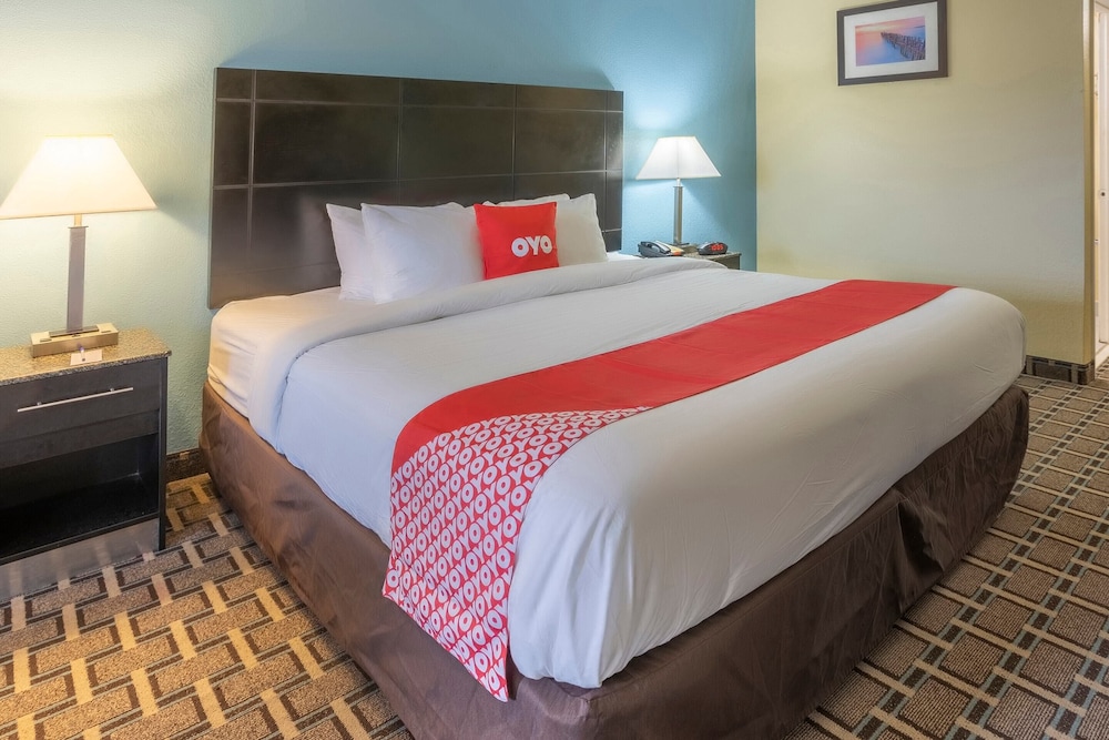 OYO Hotel Knoxville TN Cedar Bluff I 40 - photo 6