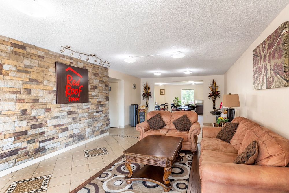 Red Roof Inn Hardeeville - photo 2