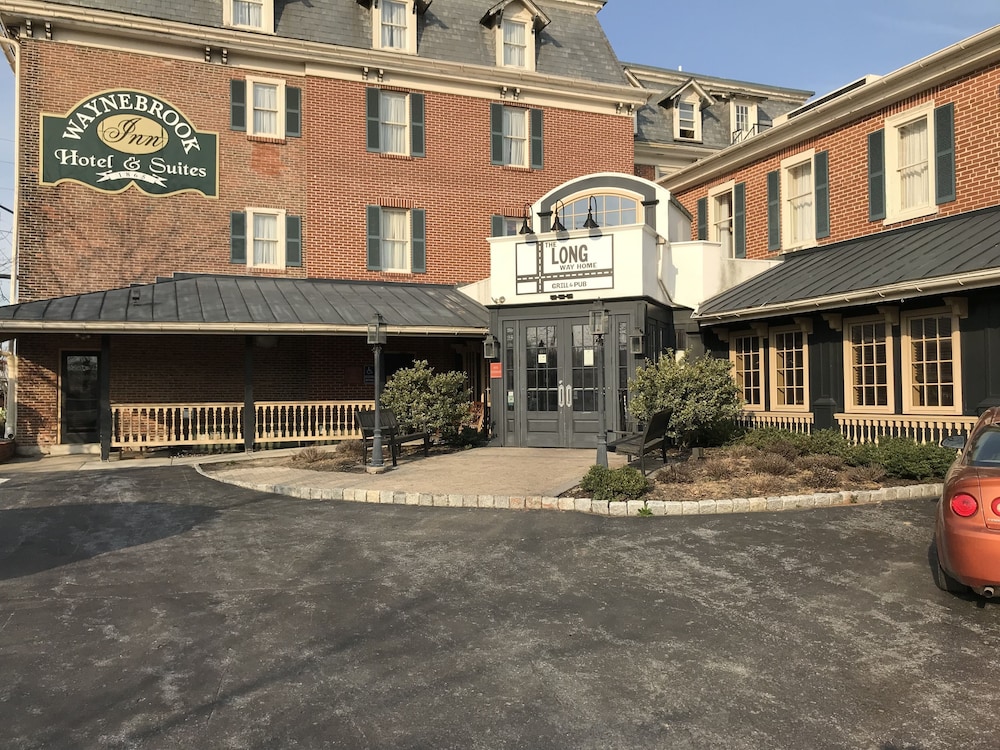 Waynebrook Inn Est 1865 - photo 42