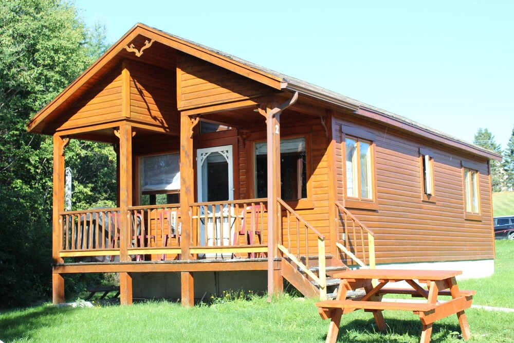 Chalets de l’Anse Ste Helene — Unknown City — photo 2