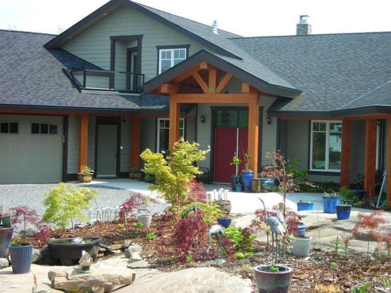 Beachside Garden Bed & Breakfest