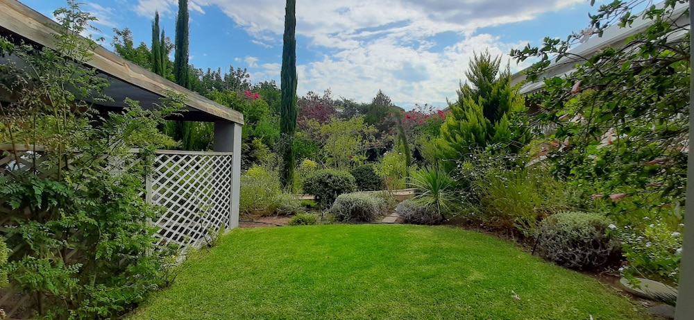 Abigail's Garden Cottage — 4-Star Luxury Hotel in Montagu, South Africa