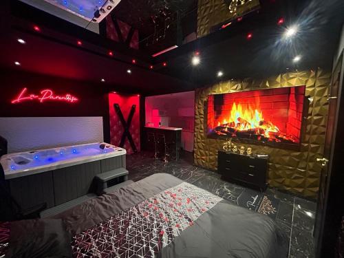 Love Room La Parenthèse Toulon in Toulon, France