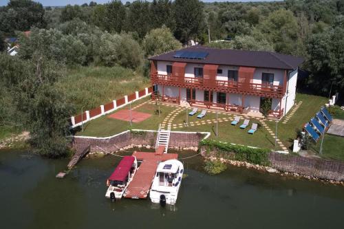Eden Uzlina — hotel in Babadag