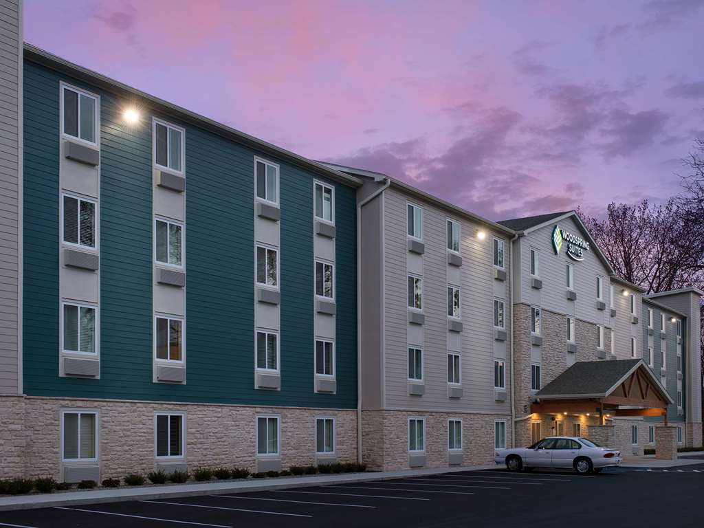 WoodSpring Suites Albuquerque East I 40 Tramway - photo 3