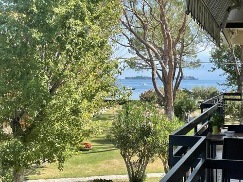 Garda Paola Lake Experience 2 — 4-Star Luxury Hotel in Manerba Del Garda, Italy