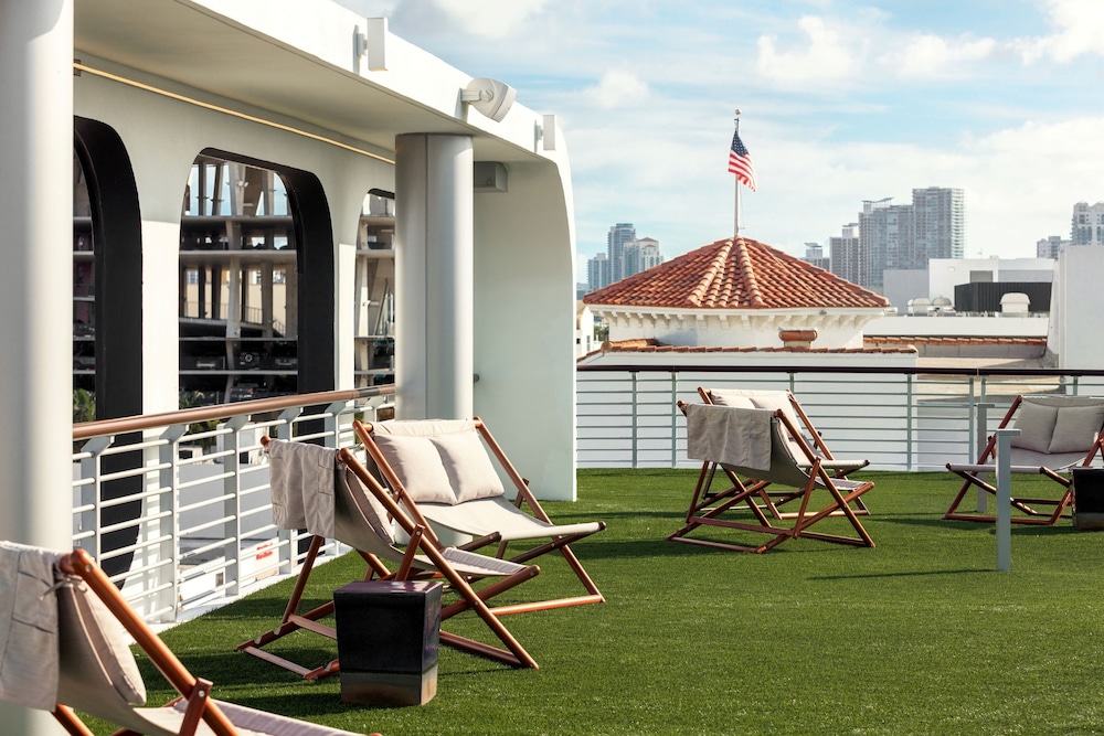 Kimpton Hotel Palomar South Beach by IHG - photo 41
