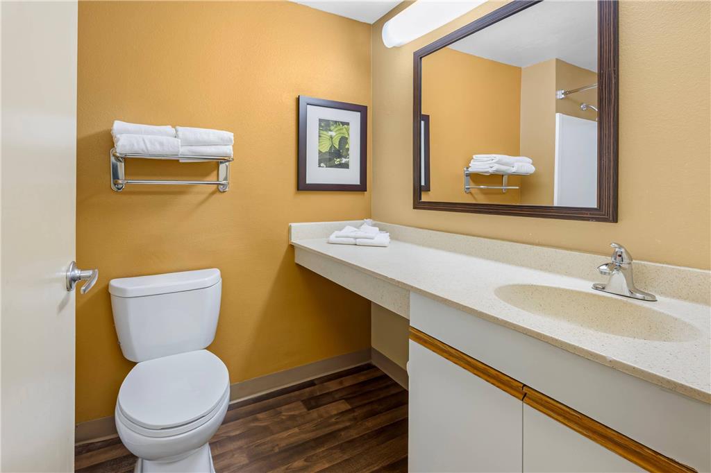MainStay Suites Las Vegas Convention Center - photo 9