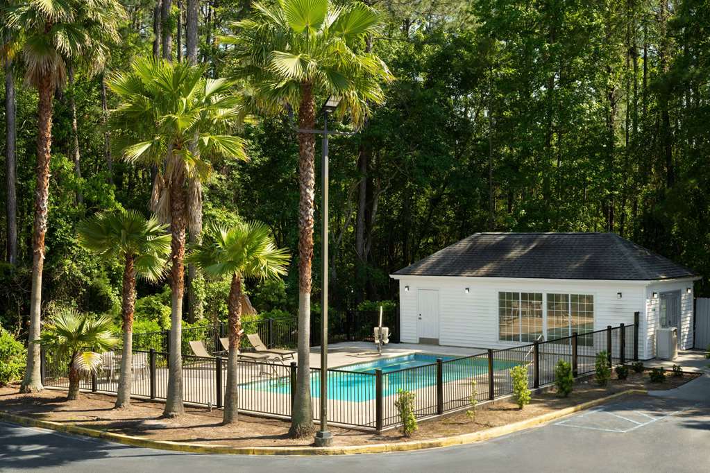 Baymont by Wyndham Kingsland - photo 8